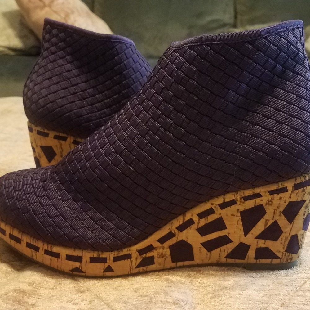 Zee Alexis Purple Wedge